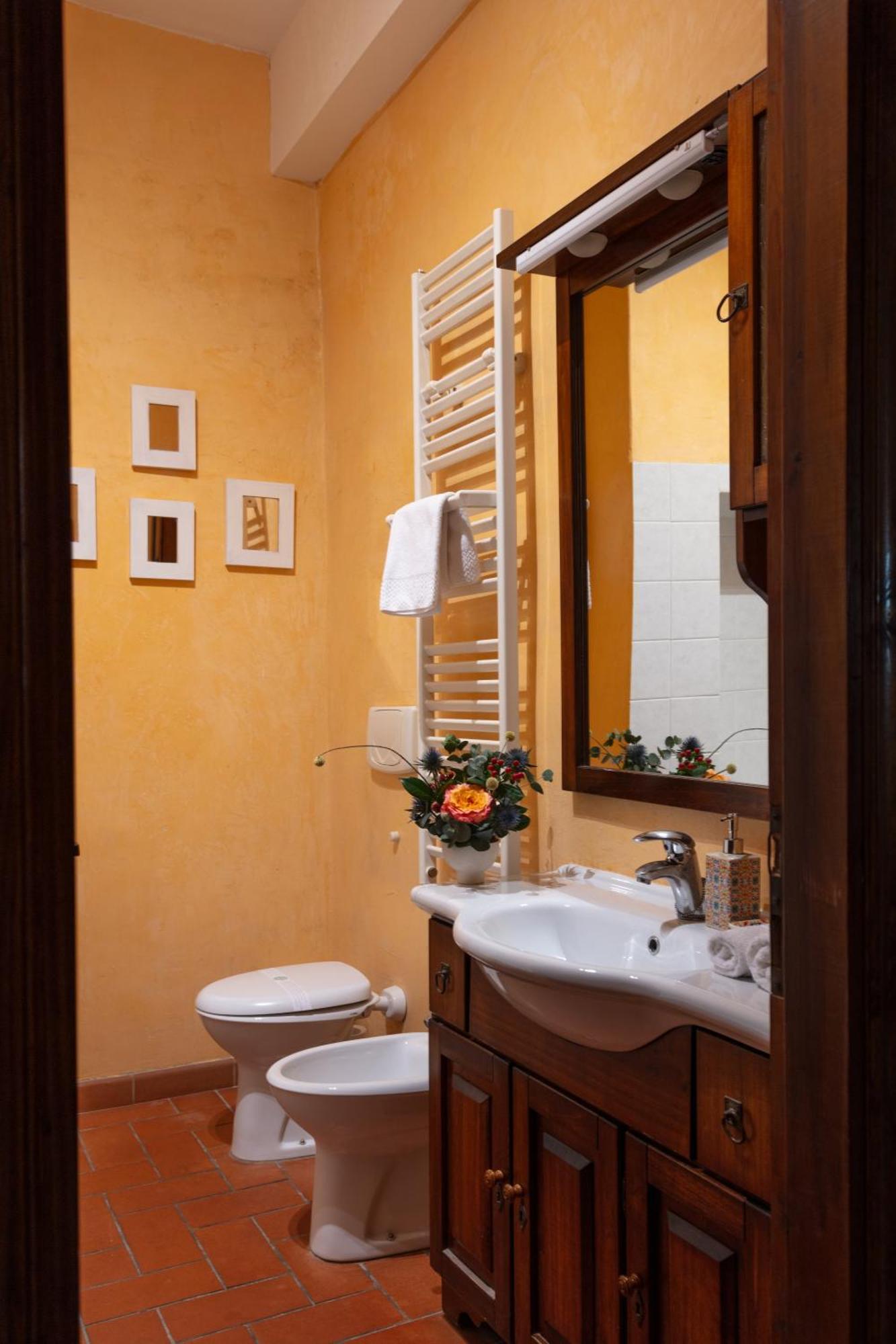 Spazioso, Luminoso A 10 Min Ponte Vecchio E Palazzo Pitti , Ideale Per Coppie E Famiglie Appartement *